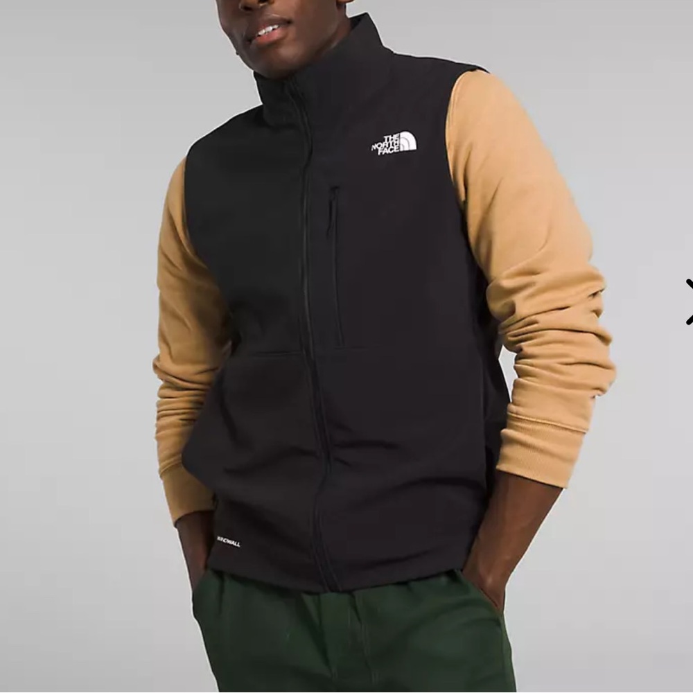 North Face size large black vest